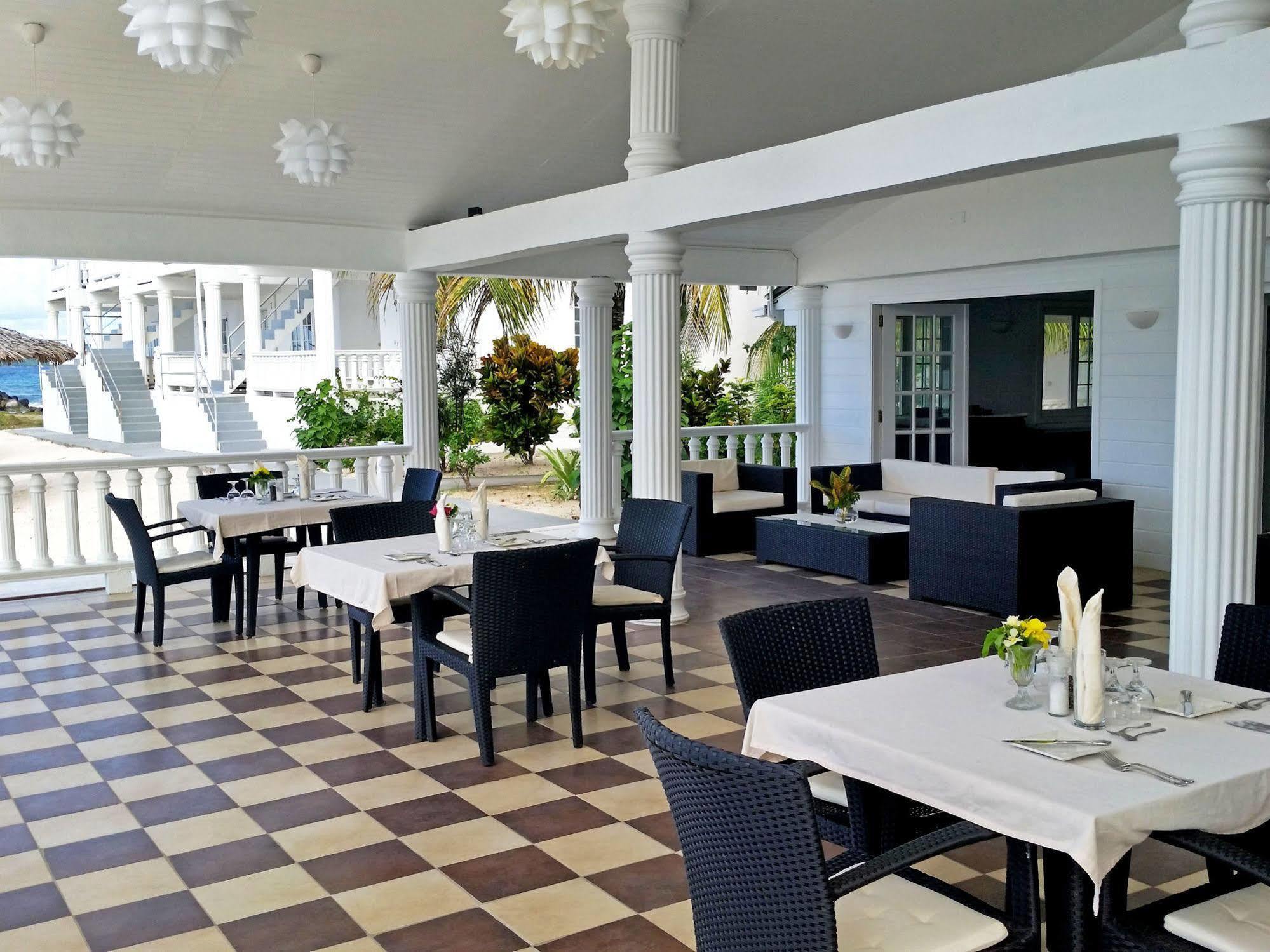 Davids Beach Hotel Clifton Exteriör bild