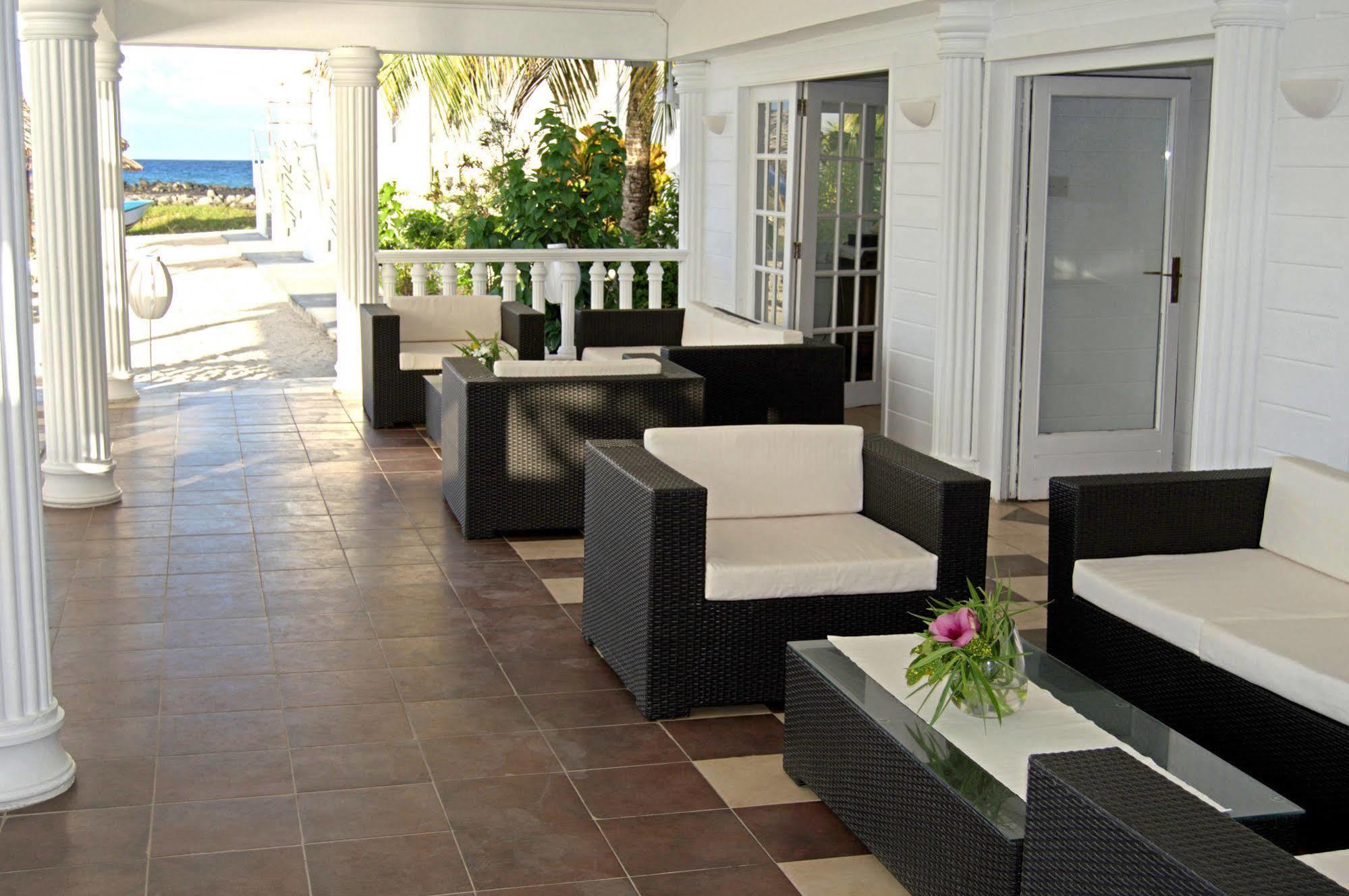 Davids Beach Hotel Clifton Exteriör bild