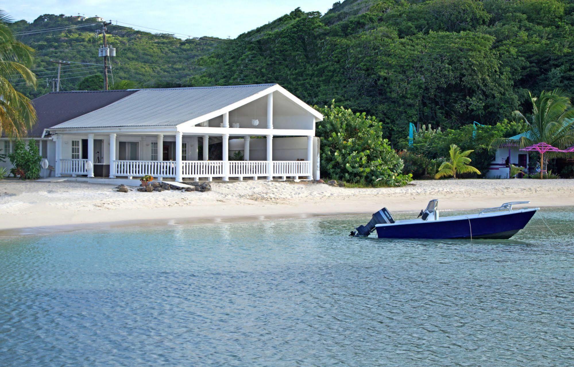 Davids Beach Hotel Clifton Exteriör bild